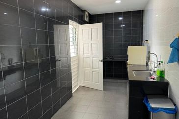 Jalan SP 9 @ Bandar Saujana Putra