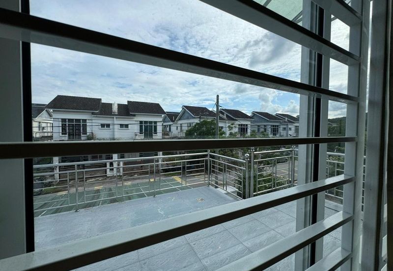 Jalan SP 9 @ Bandar Saujana Putra