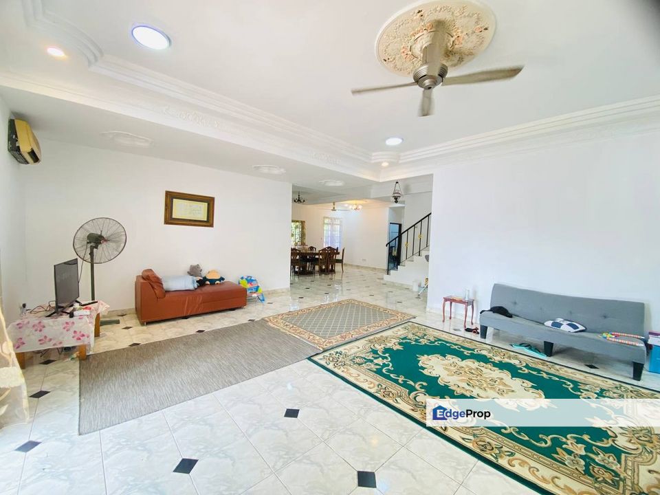 [Freehold Non-Bumilot]  DOUBLE STOREY BUNGALOW SG RAMAL DALAM KAJANG, Selangor, Kajang