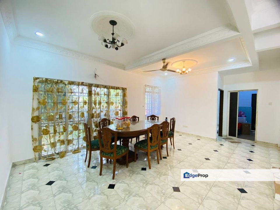 [Freehold Non-Bumilot]  DOUBLE STOREY BUNGALOW SG RAMAL DALAM KAJANG, Selangor, Kajang