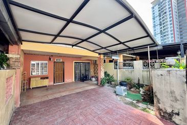 Jalan Suakasih @ Tun Hussein Onn