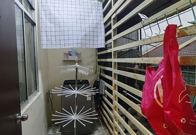 Taman Mawar, Bandar Baru Salak Tinggi