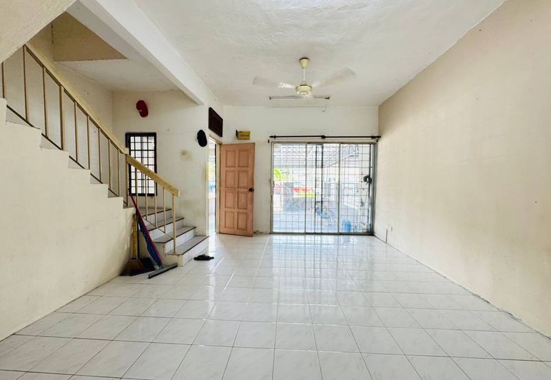 Taman Dahlia, Sepang