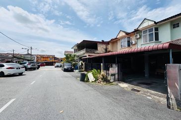 Taman Dahlia, Sepang