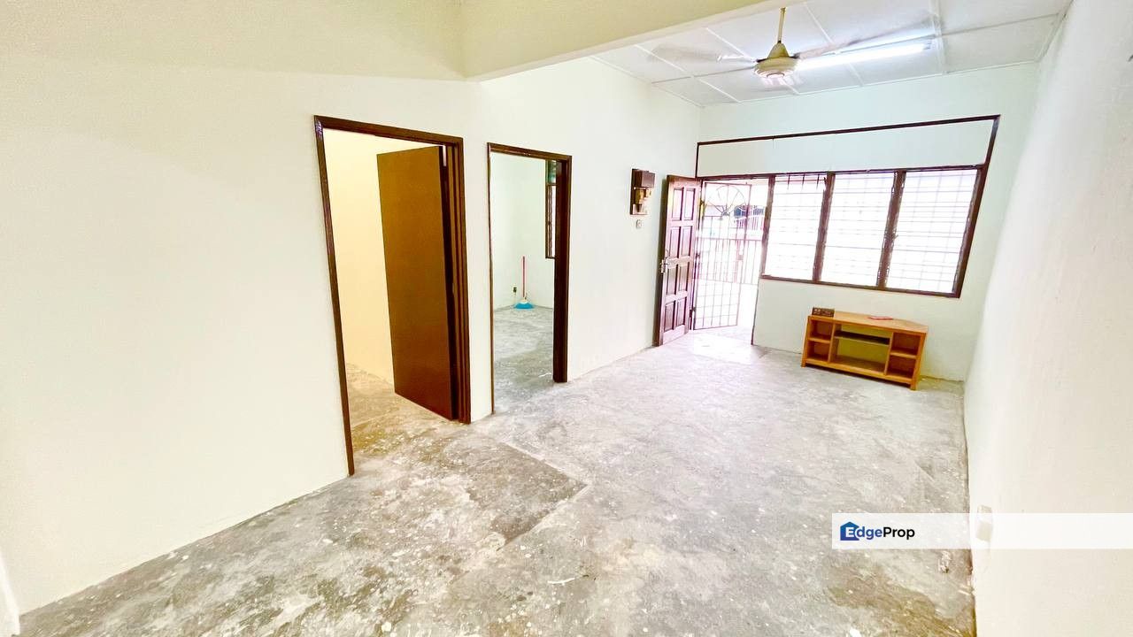 BOLEH FULL LOAN‼️ Single Storey Jalan Dahlia Taman Puchong Perdana JALAN KAKI KE LRT, Selangor, Puchong