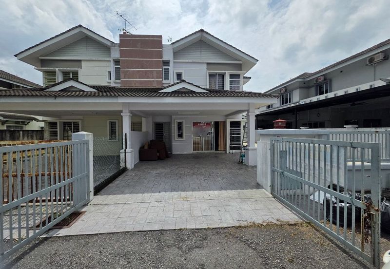 Taman Tasik Semenyih (Lake Residence)