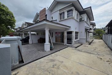 Taman Tasik Semenyih (Lake Residence)