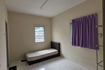 Taman Tasik Semenyih (Lake Residence)