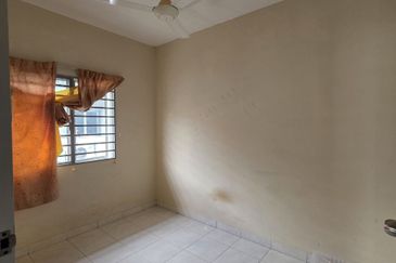 Taman Tasik Semenyih (Lake Residence)