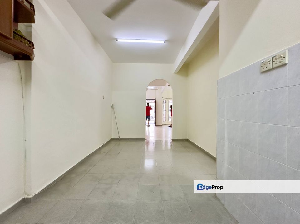 Renovated ‼️ Non-Bumilot Unit‼️ PJS 10 Taman Subang Indah Bandar Sunway Petaling Jaya Double Storey, Selangor, Bandar Sunway