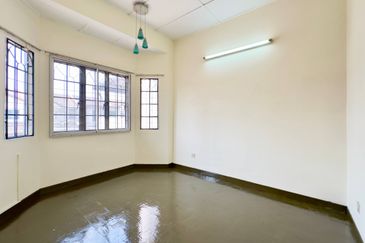 Taman Sri Subang PJS 10