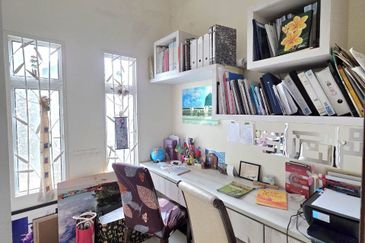 Desa Pinggiran Putra