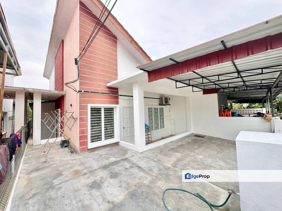 RENOVATED‼️Endlot Single Storey Kg Desa Putra Sungai Merab Bangi, Selangor, Kajang