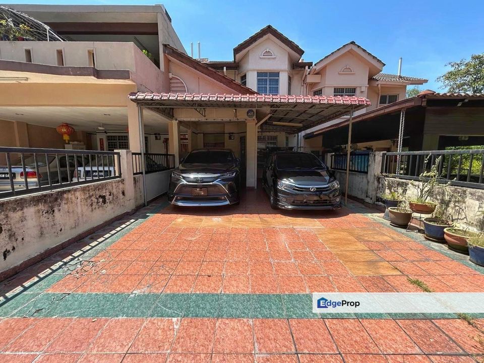RENOVATED‼️ 20'×91'🔥Double Storey Terrace House Cahaya Heights, Seksyen U9 Shah Alam, Selangor, Shah Alam