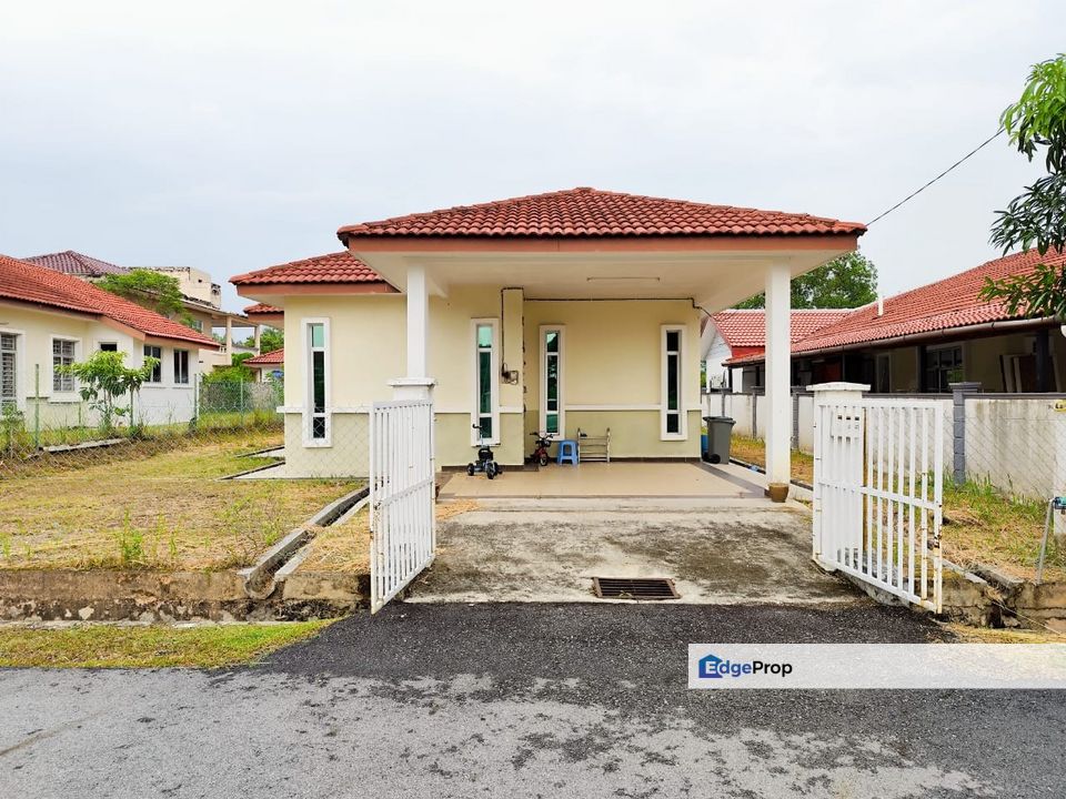 Facing Open‼️NICE Single Story Bungalow Bandar Tasik Senangin Mahkota Hills, Selangor, Cheras South