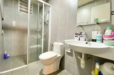 Savanna Executive Suites @ Southville City