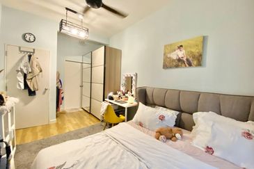 Savanna Executive Suites @ Southville City