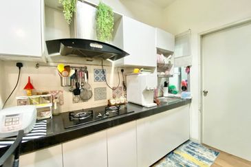 Savanna Executive Suites @ Southville City