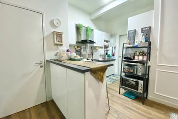 Savanna Executive Suites @ Southville City