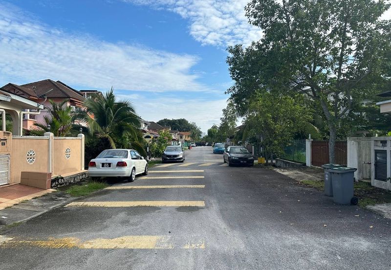 Laman Bakawali @ Kota Seriemas