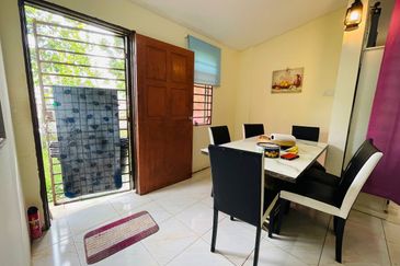 Jalan SP 7 @ Bandar Saujana Putra