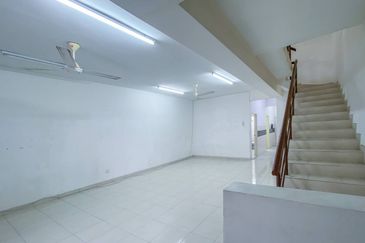 Jalan Setia Perdana U13/25