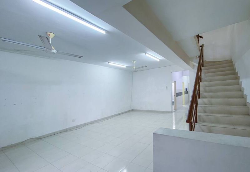 Jalan Setia Perdana U13/25