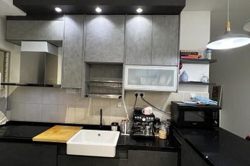 PR1MA Lakefront Homes