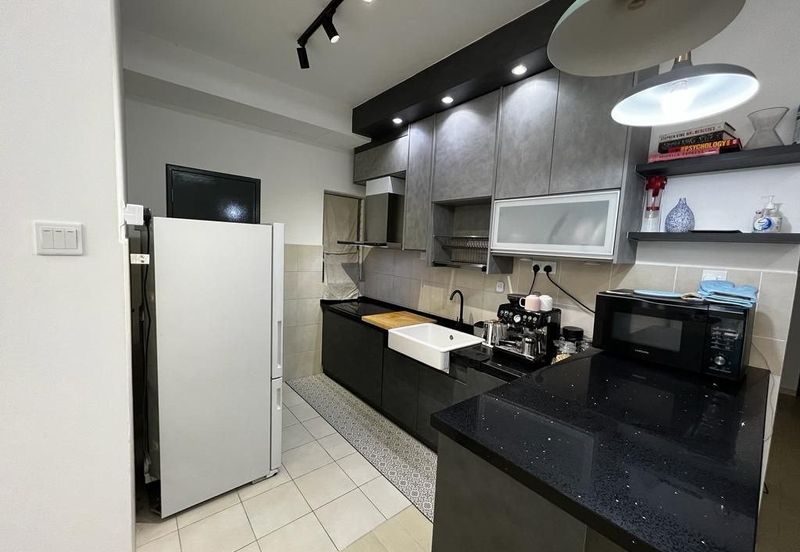 PR1MA Lakefront Homes