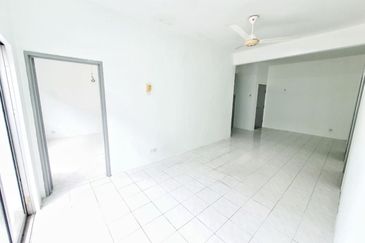 Putra Indah Apartment, Taman Pinggiran Putra