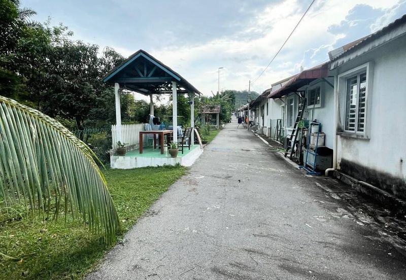 Taman Desa Saujana *