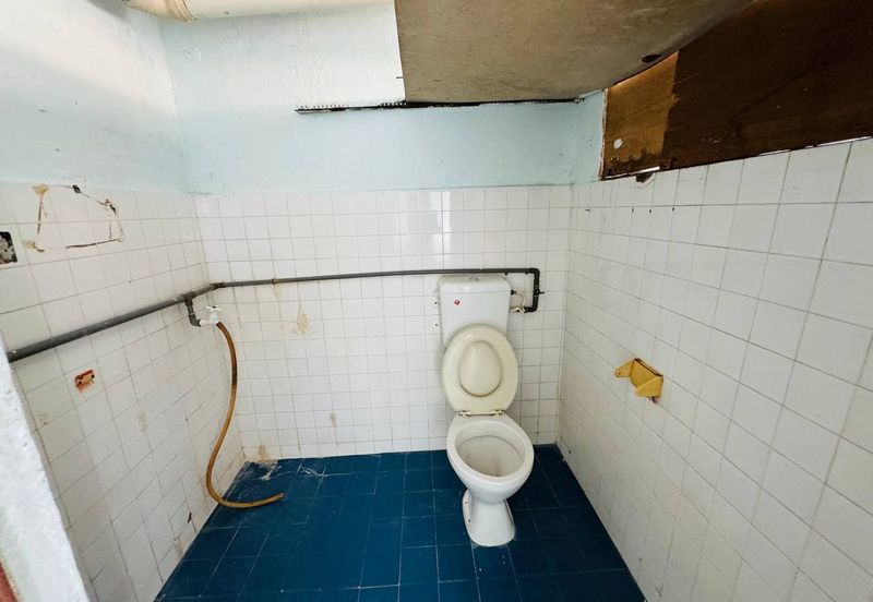 Kondo Rakyat (Desa Pantai Flat)