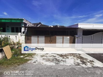 [FULLY RENOVATED | LUAS 1540sqft] Teres Setingkat Fasa 3c, Bandar Tasik Kesuma Semenyih, Selangor, Semenyih