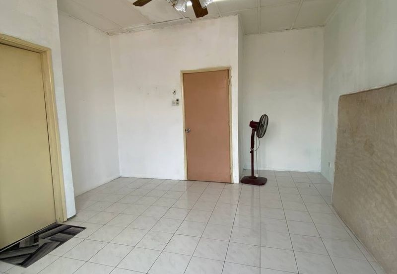 Taman Dahlia, Sepang