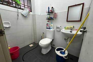 Taman Pelangi Semenyih 2