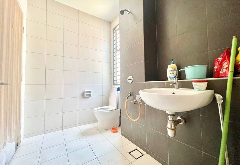 Serenia Amani @ Serenia City