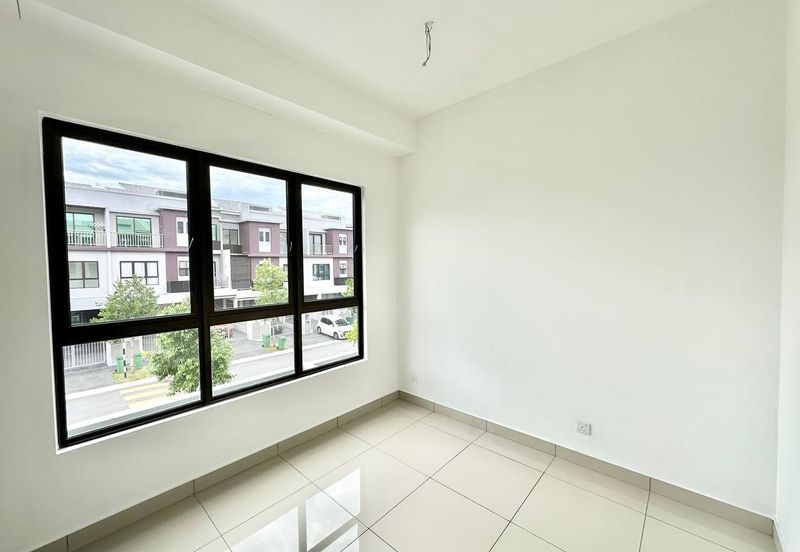 The Strata @ Bandar Puteri Bangi