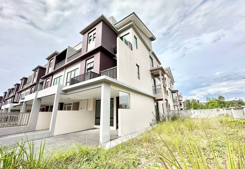 The Strata @ Bandar Puteri Bangi