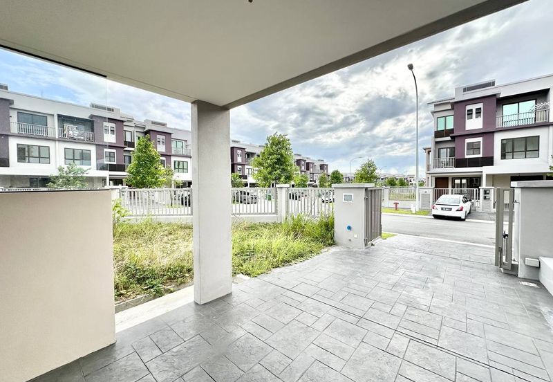 The Strata @ Bandar Puteri Bangi