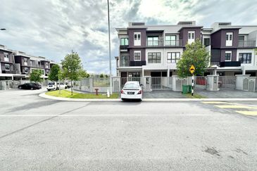 The Strata @ Bandar Puteri Bangi