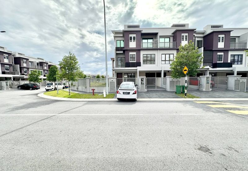 The Strata @ Bandar Puteri Bangi