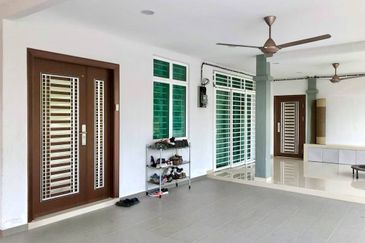 Desa Pinggiran Putra