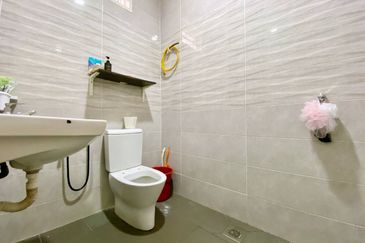 Desa Pinggiran Putra