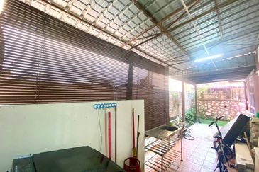 Seksyen 6 @ Bandar Bukit Mahkota