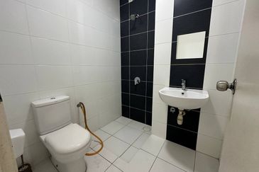 Cradleton @ Eco Majestic