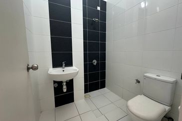 Cradleton @ Eco Majestic