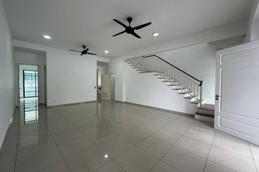 Cradleton @ Eco Majestic