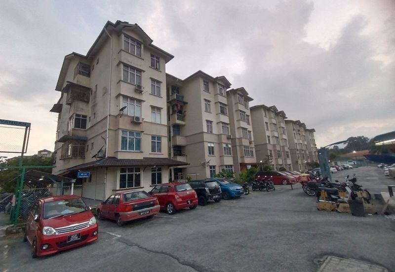 Sri Kayangan Apartment, Ukay Perdana