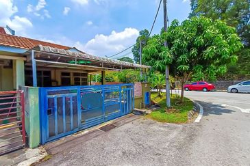 Jalan SP 9 @ Bandar Saujana Putra