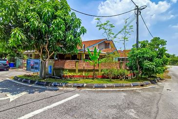 Jalan SP 9 @ Bandar Saujana Putra